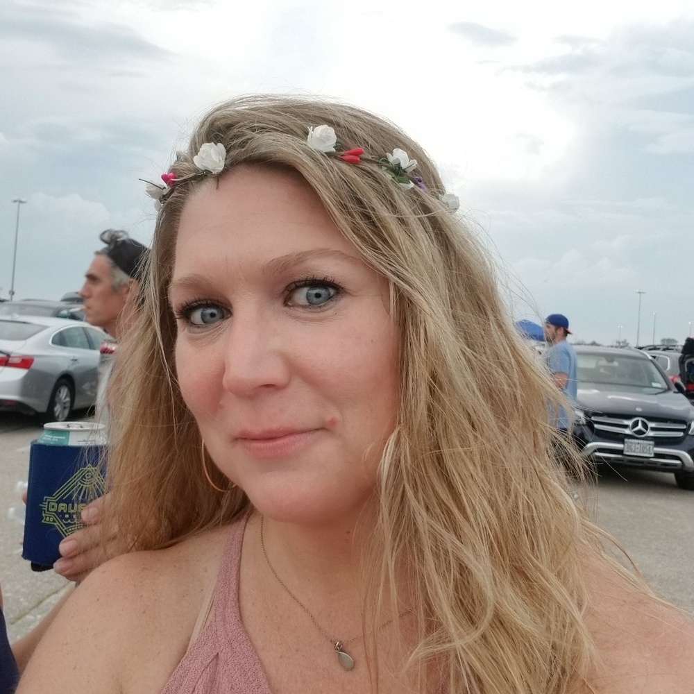 Meet your Posher, Carrie